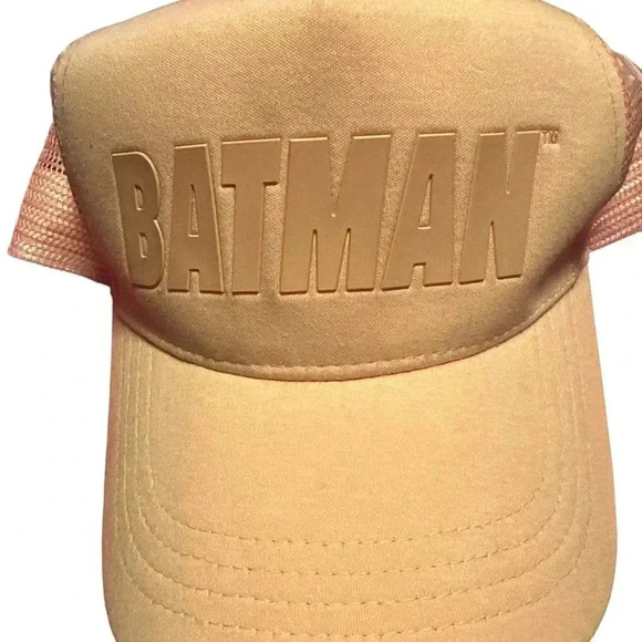 Batman woman’s cap - Picture 3 of 7